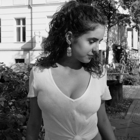 Meet your Posher, Eudocia - Picture 1 of 1